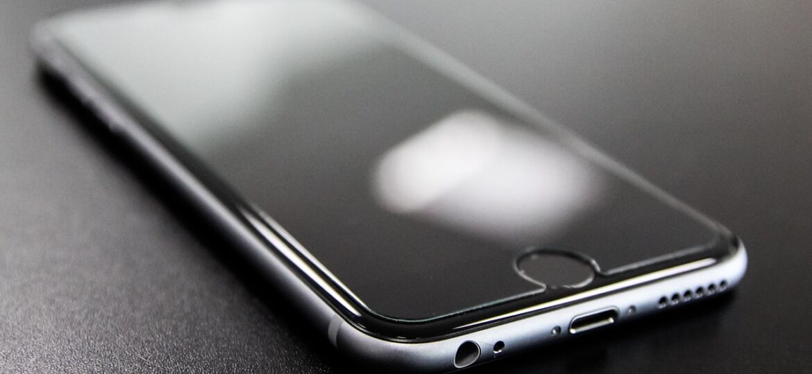 iphone-762044_1280