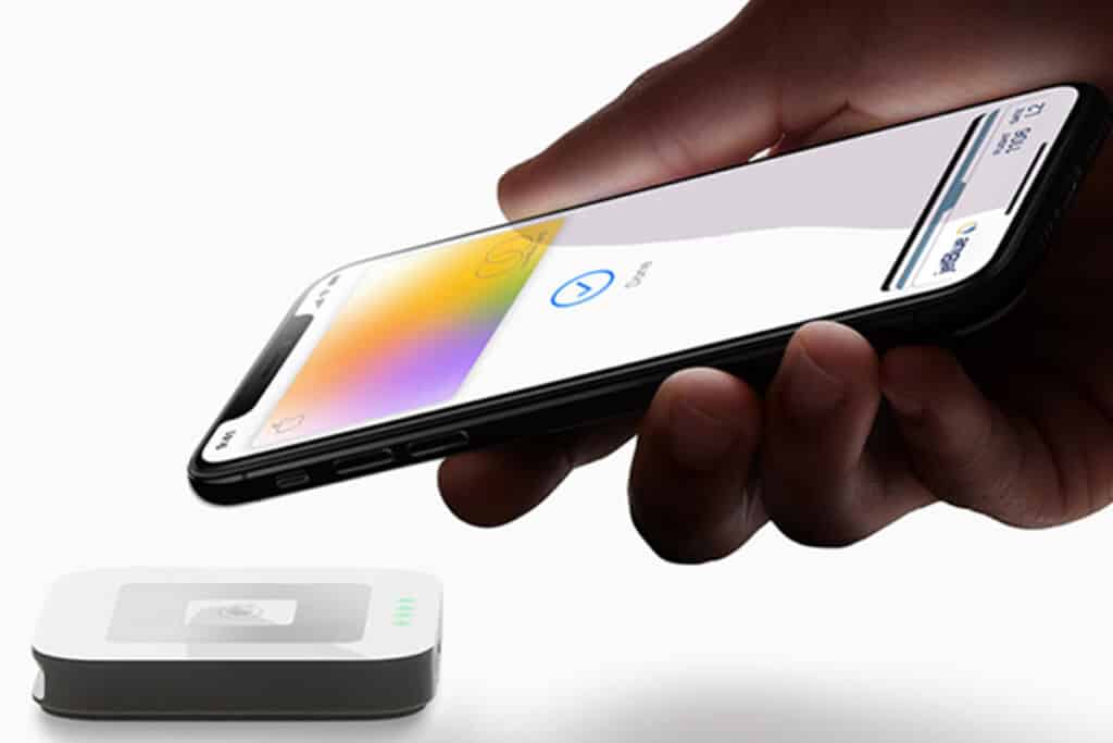 iPhone pagando 