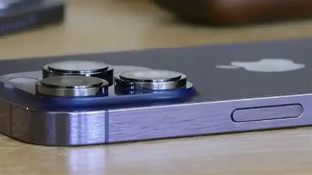 borde lateral iPhone 15 Pro
